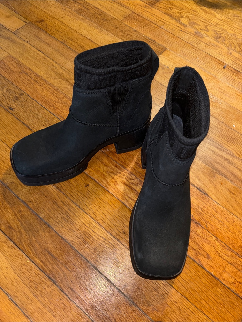 UGG Black Chunky Heel Ankle Boots with Knit Collar